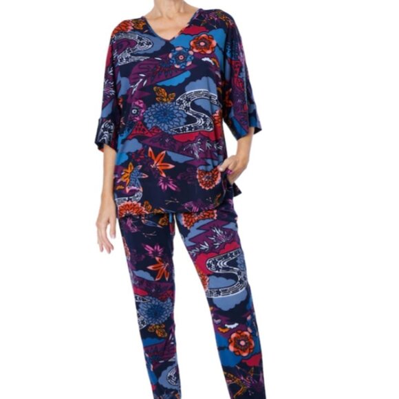 Natori Colourful Printed ¾ Length Sleeve Pajamas - Picture 1 of 14